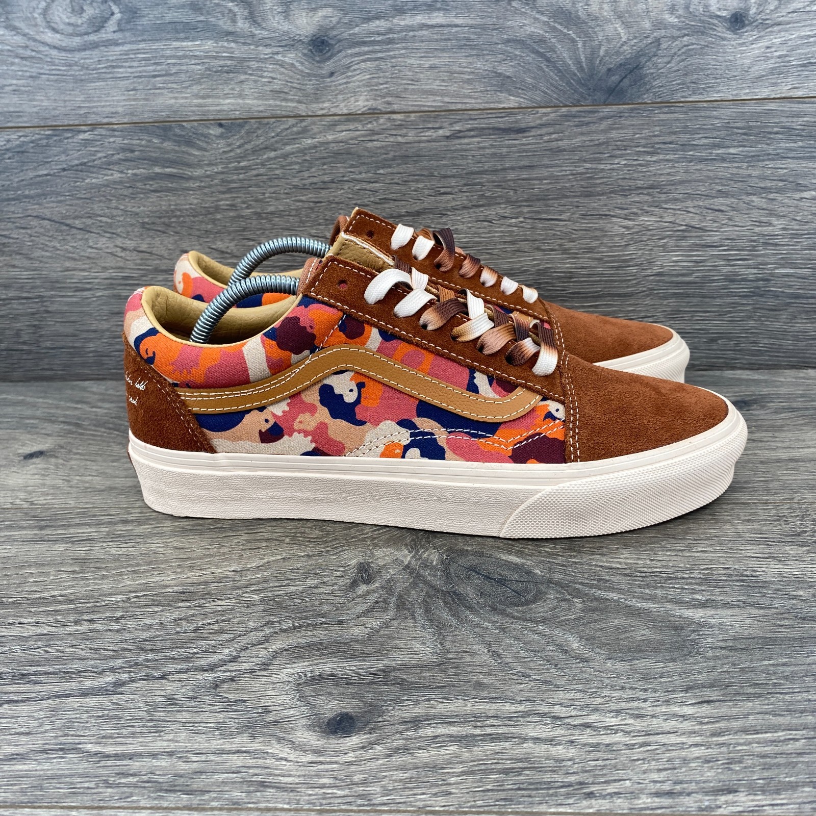 Vans Old Skool Tyris Winter Queen Poet Capsule Suede Casual Sneakers Size 6.5 thumbnail 2