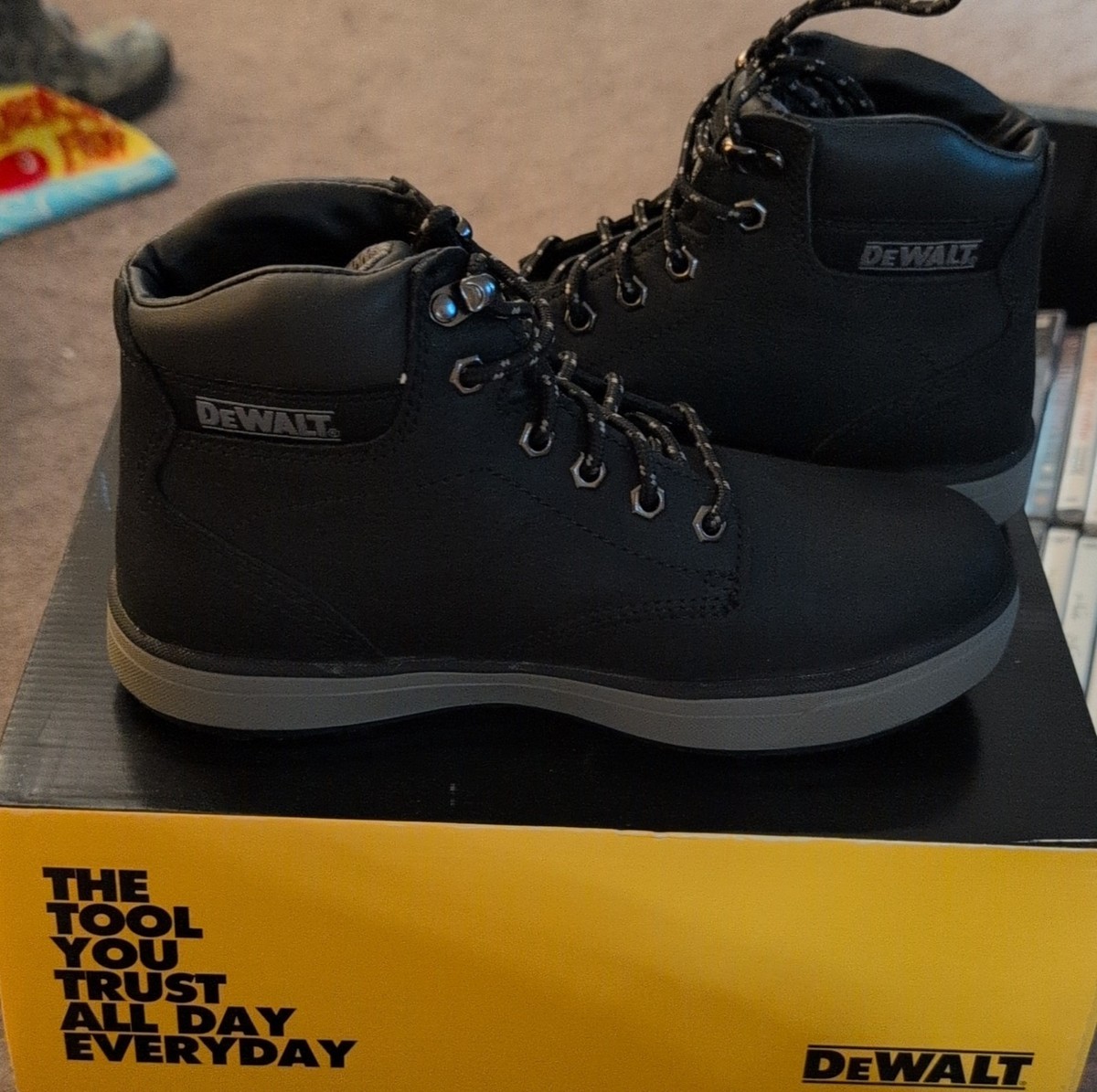 DEWALT SFC Plasma ST Men display picture 3