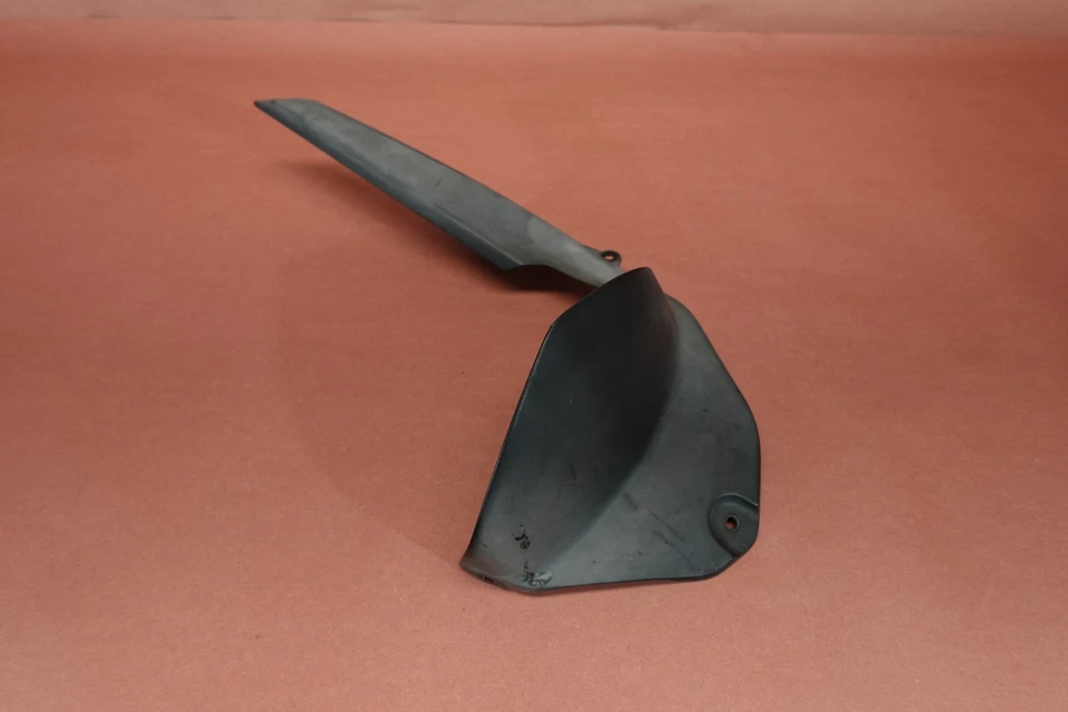 KAWASAKI ER650 ER-6N 2009-2011 GUARDABARROS TRASERO GUARDABARROS CADENA 36014-0043 Foto 3 de 4