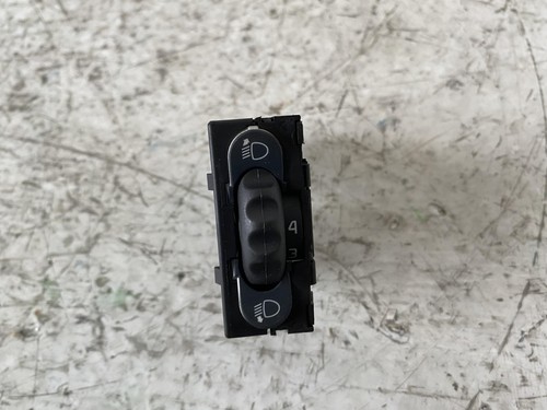 Commande De Phare Pour Renault Master 3 Phase 2 - Pièce D’occasion En Bon état - Réf. 8200379685
