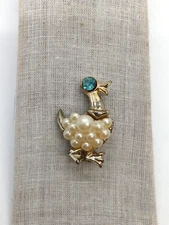 Vintage Brooch Pin Silver Tone Enamel Duck Bird,  Faux Pearls inlaid in the body