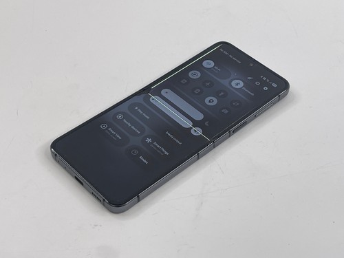 Samsung Galaxy Z Flip5 SM-F731B 512GB Graphite Unlocked FAULTY LCD 746 - Afbeelding 5 van 24