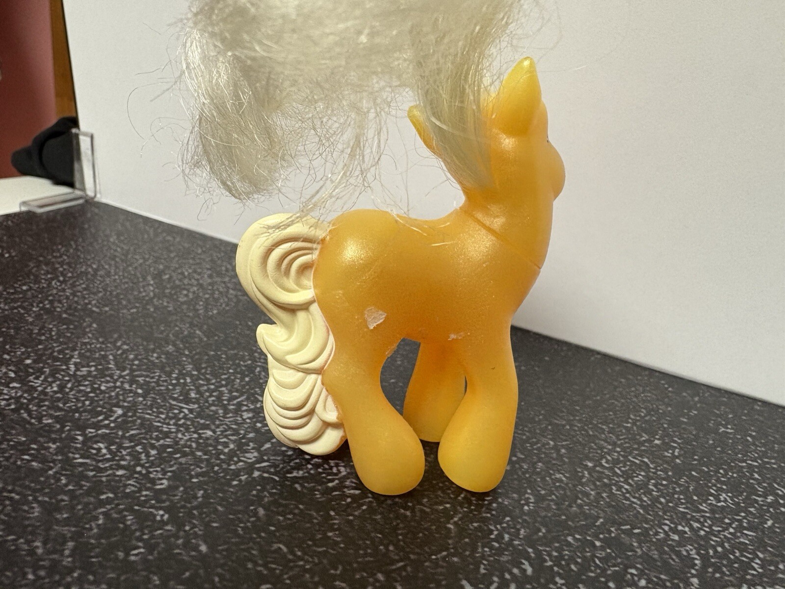 My Little Pony Butterscotch pony giallo dorato con criniera gialla
