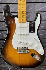 Fender 70th Anniversary American Vintage II 1954 Stratocaste 2 Colour Sunburst