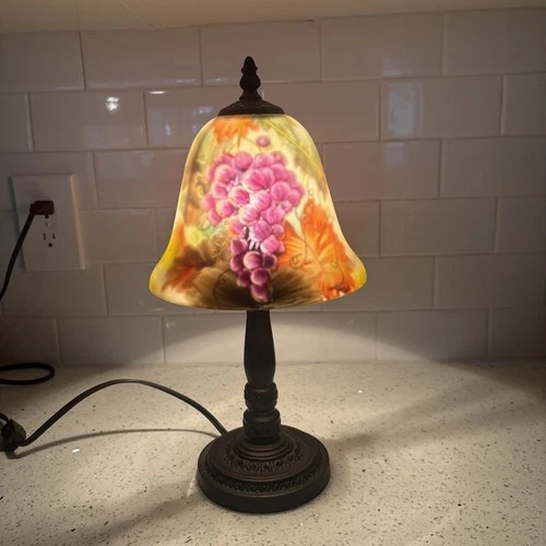Glynda Turley Reverse Hand Painted Tiffany Style grapes & leaf Table Lamp 19"Vtg