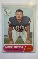 1968 Topps - Mike Ditka #162 Wearing Chicago Bears Uniform