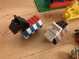 Lego vintage castle 383 Knight's Tournament complete with instructions