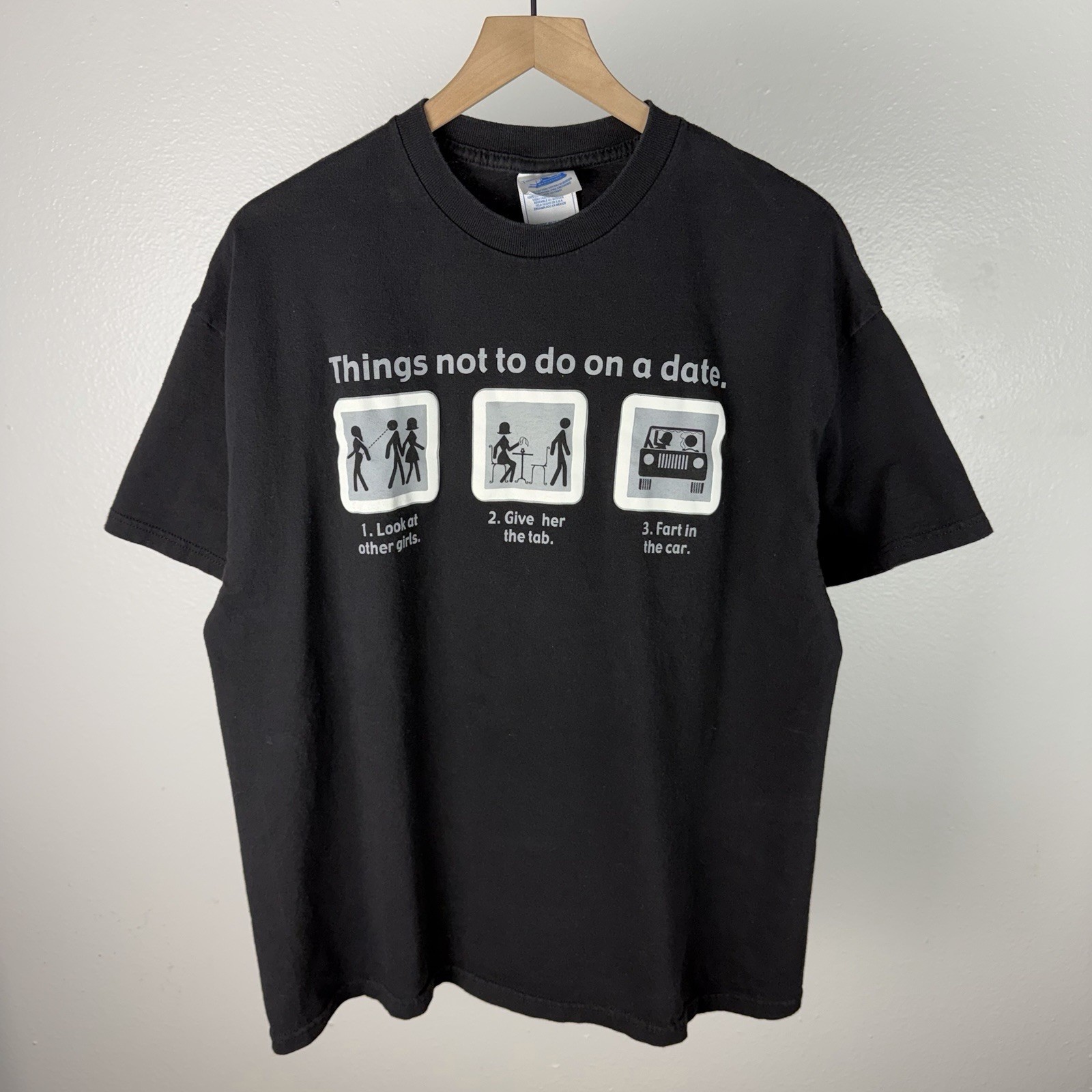 Y2K Things Not To Do On A Date Comedy Parody Humor Vintage Black T Shirt Size XL