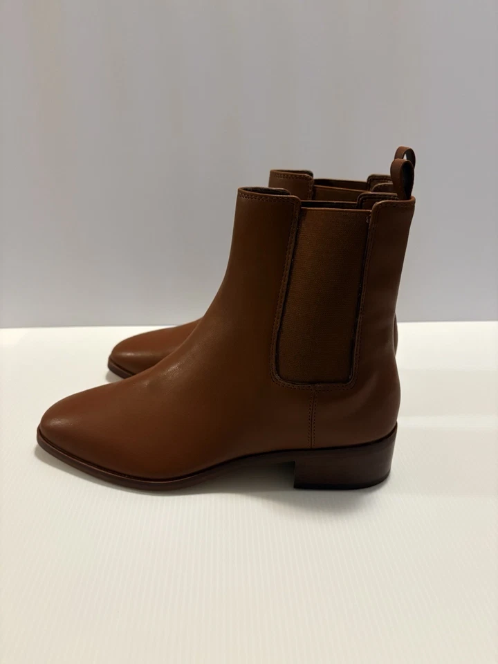 J.crew Chelsea Boots Style BT277 Size 8 Retail At $188 NWOT - Image 2 of 4