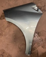 Kotflügel links vorn W169 A-Klasse MERCEDES A 180 CDI (MODEL W169 A-KLASSE Kotflügel links vorn W169 A-Klasse MERCEDES A 180 CDI (MODEL W169 A-KLASSE