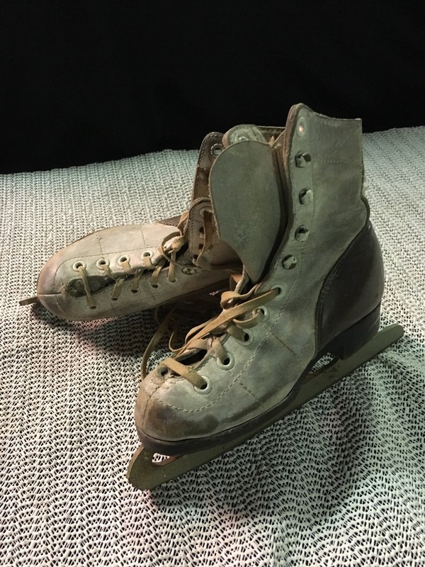 Vintage Leather Figure Skates Hyde Athletic Co. Canada Size 9 White with Brown 