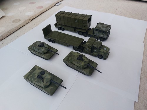 Soma 1998 Mighty Wheels Toy Military Tanks x3 With Tank Transporter and Launcher - Picture 3 of 8