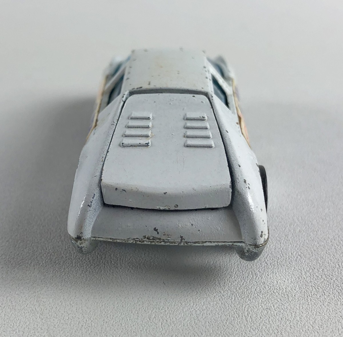 Hot Wheels Pit Crew Car Redline White w/Door Stickers Hong Hot Wheels Pit Crew Car Redline White w/Door Stickers Hong