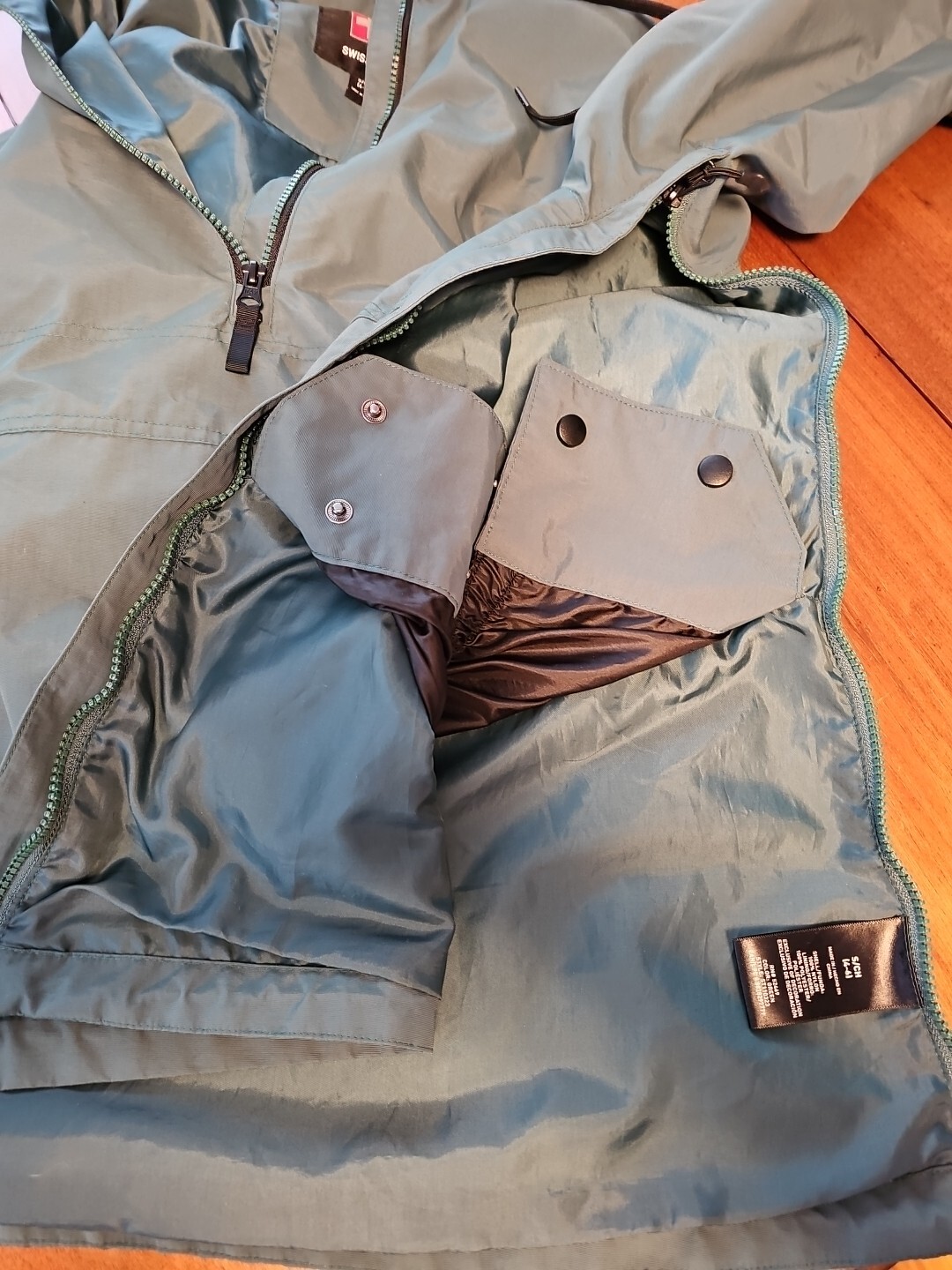 Swiss Tech Green Lined Rain Jacket Mens S