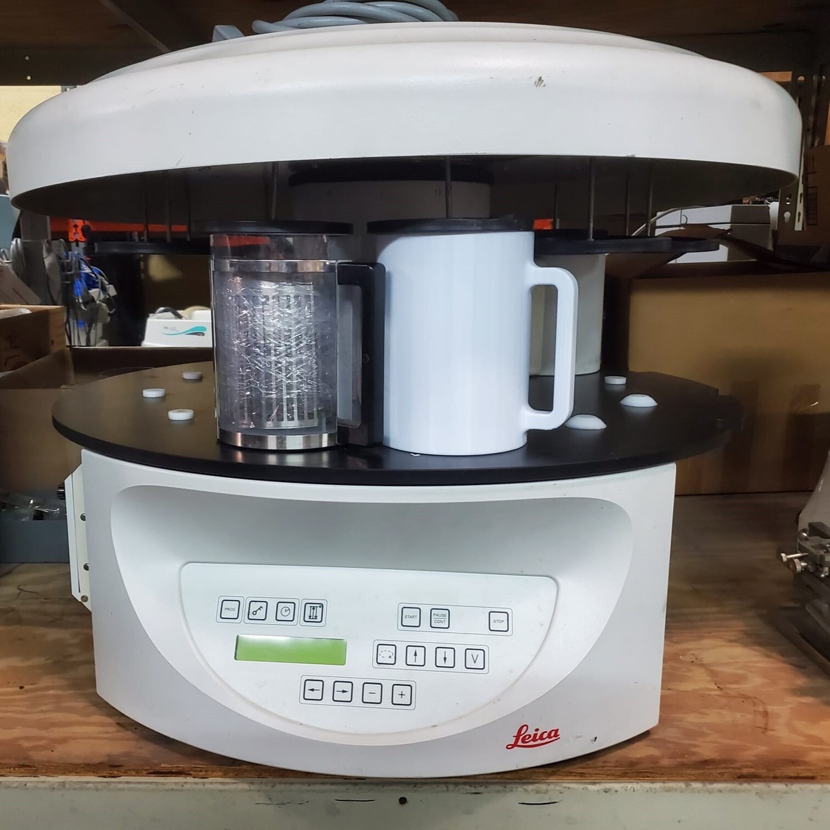 Leica TP1020: Processatore Tessuti da Banco con Coperchio Leica TP1020: Processatore Tessuti da Banco con Coperchio