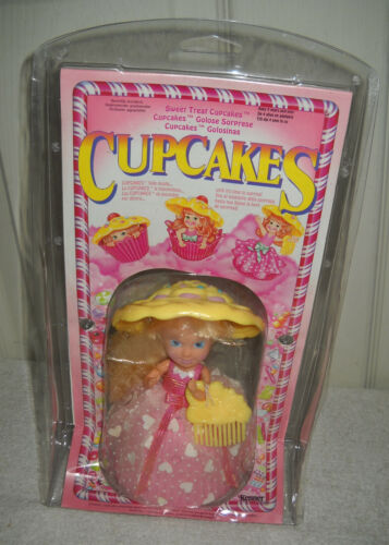 #11220 Vintage Kenner/Tonka Cup Cakes Candy Sprinkle Sweet Treat Taffy Tammy  - Afbeelding 1 van 2