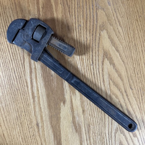 Vintage 18" Pipe Wrench True Value Steel USA Made - Picture 5 of 23