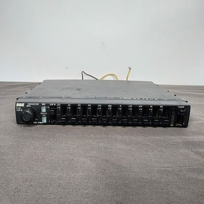 Alpine Ere-G180  Equalizer w/ Subwoofer Control POWERS ON