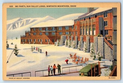 c1940 Sun Valley Idaho ID Vintage Postcard Ski Party Lodge Sawtooth Mountains