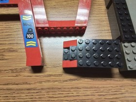 Lego Train 4557 Freight Loading Station Incomplete 9v Set