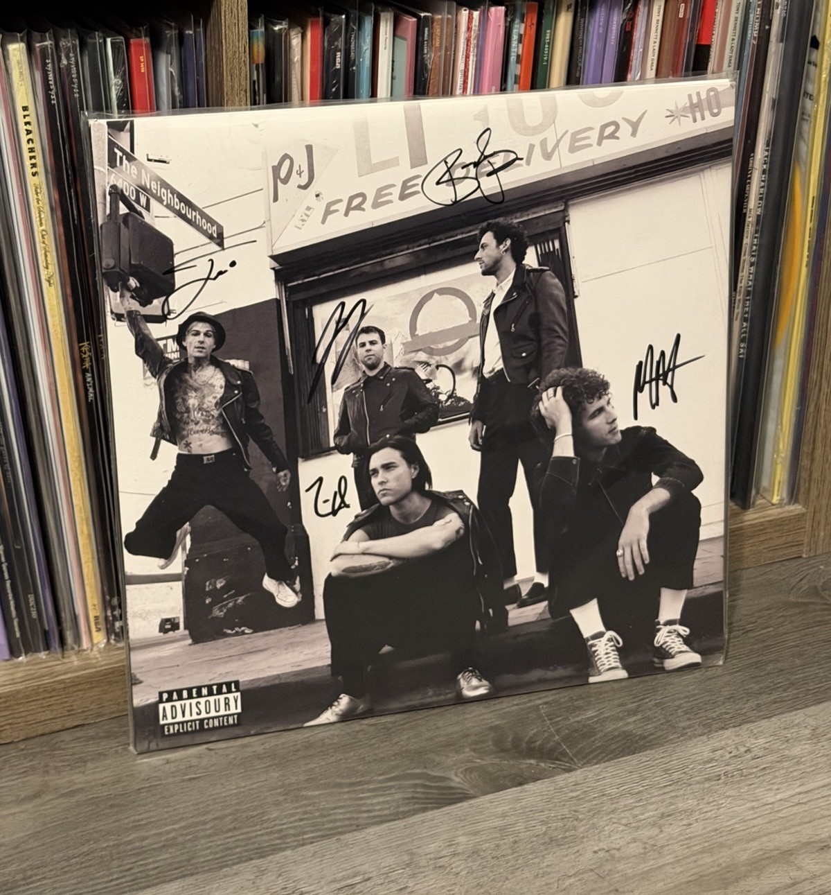 Hard To Imagine The Neighbourhood Ever Changing 3LP Vinyl