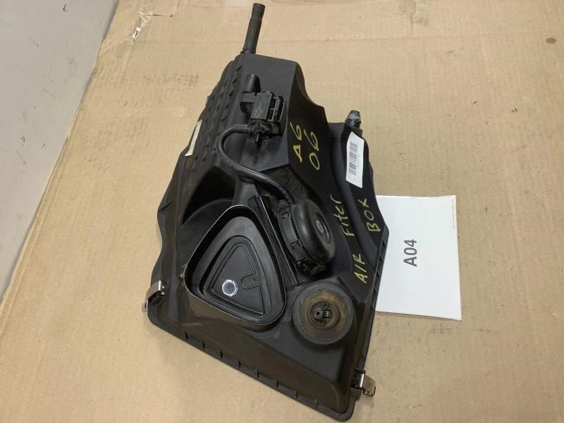 2005 2006 2007 2008 2009 2010 AUDI A6 3.2 QUATTRO FILTRO DE AR LIMPADOR CAIXA FABRICANTE DE EQUIPAMENTO ORIGINAL+ - Imagem 3 de 4