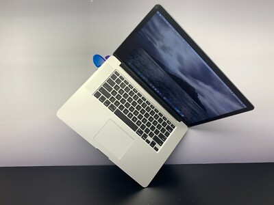 Apple MacBook Pro 15 - 2015 - 16GB RAM 1TB SSD - 3.4GHz Quad Core