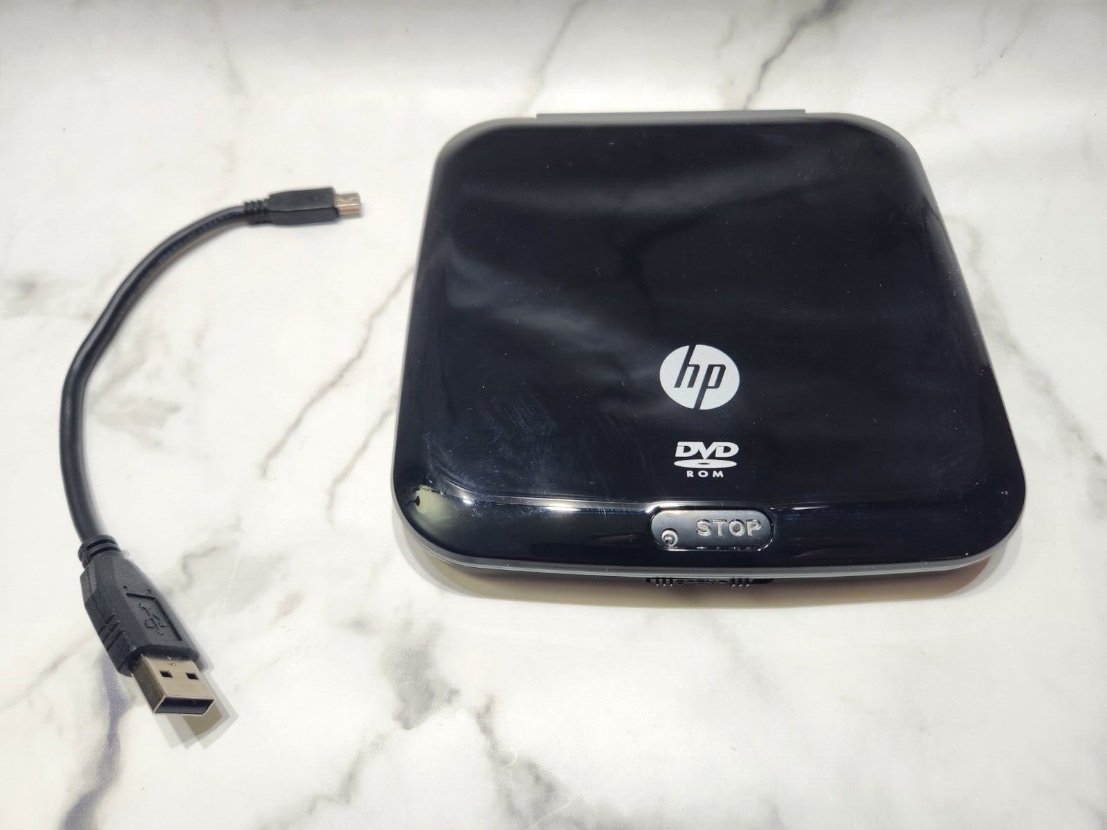 hp-8x-black-external-slim-top-load-dvd-rom-drive-usb-rm475e-w-usb