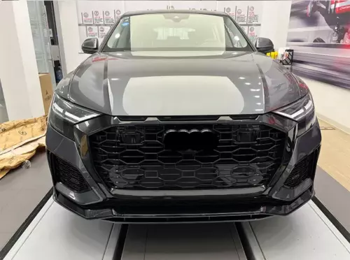 Per Audi Q8/SQ8 RSQ8 2019-2024 griglia paraurti anteriore a nido d'ape nero ACC - Foto 1 di 5