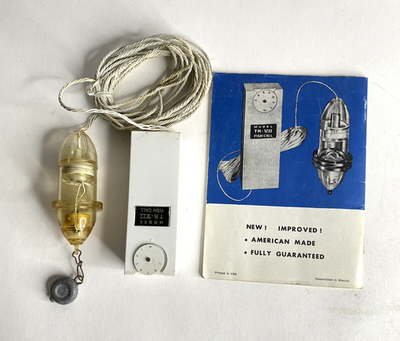 Fish Call Model TR-VII Fish Finder w/ Book TR-VII Sonic Sound
