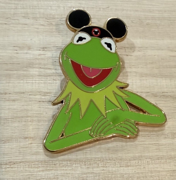 2008 Disney Pin Kermit The Frog Muppets Ear Hat Mickey Ears