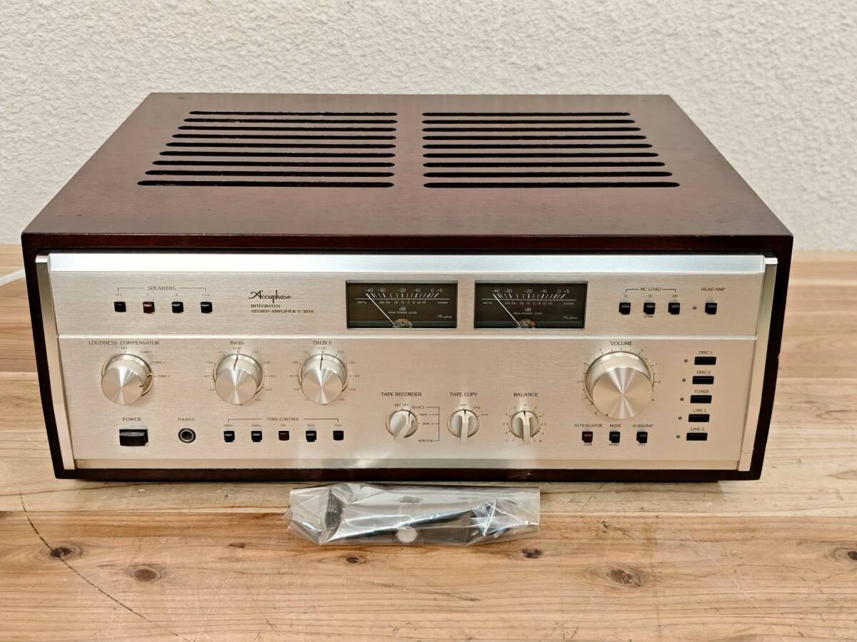 Accuphase E-303X Integrated Amplifier