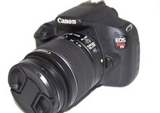 Canon EOS Rebel T5 Camera w/ Zoom EF-S 18-55mm f/3.5-5.6 IS II Lens