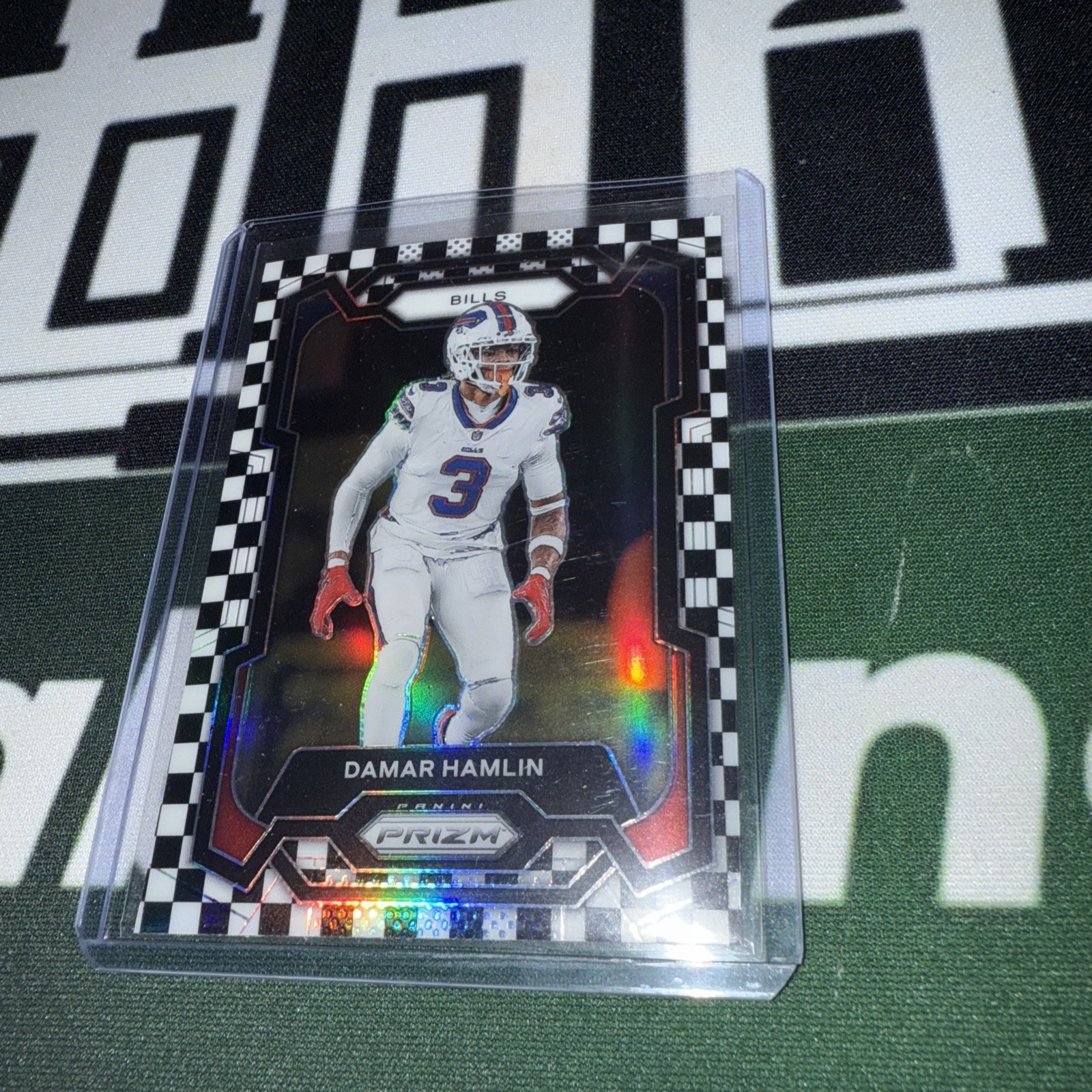 2023 Panini Prizm Black & White Checker Prizm Damar Hamlin #27