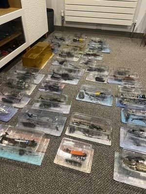 Amercom Hubschrauber im Maßstab 1:72 in OVP mit Einzelmagazin