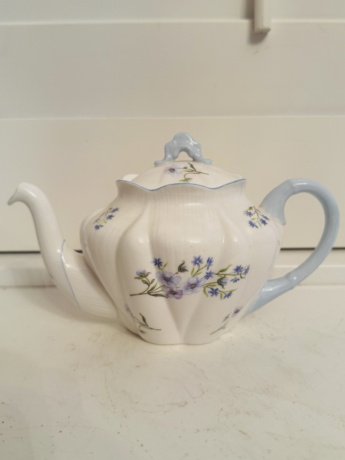 Pot Blue Rock Fine Bone China