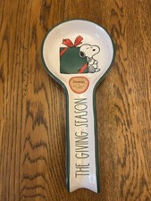 Peanuts Snoopy x Rae Dunn Spoon Rest Christmas Holiday "The Giving Season" NEW