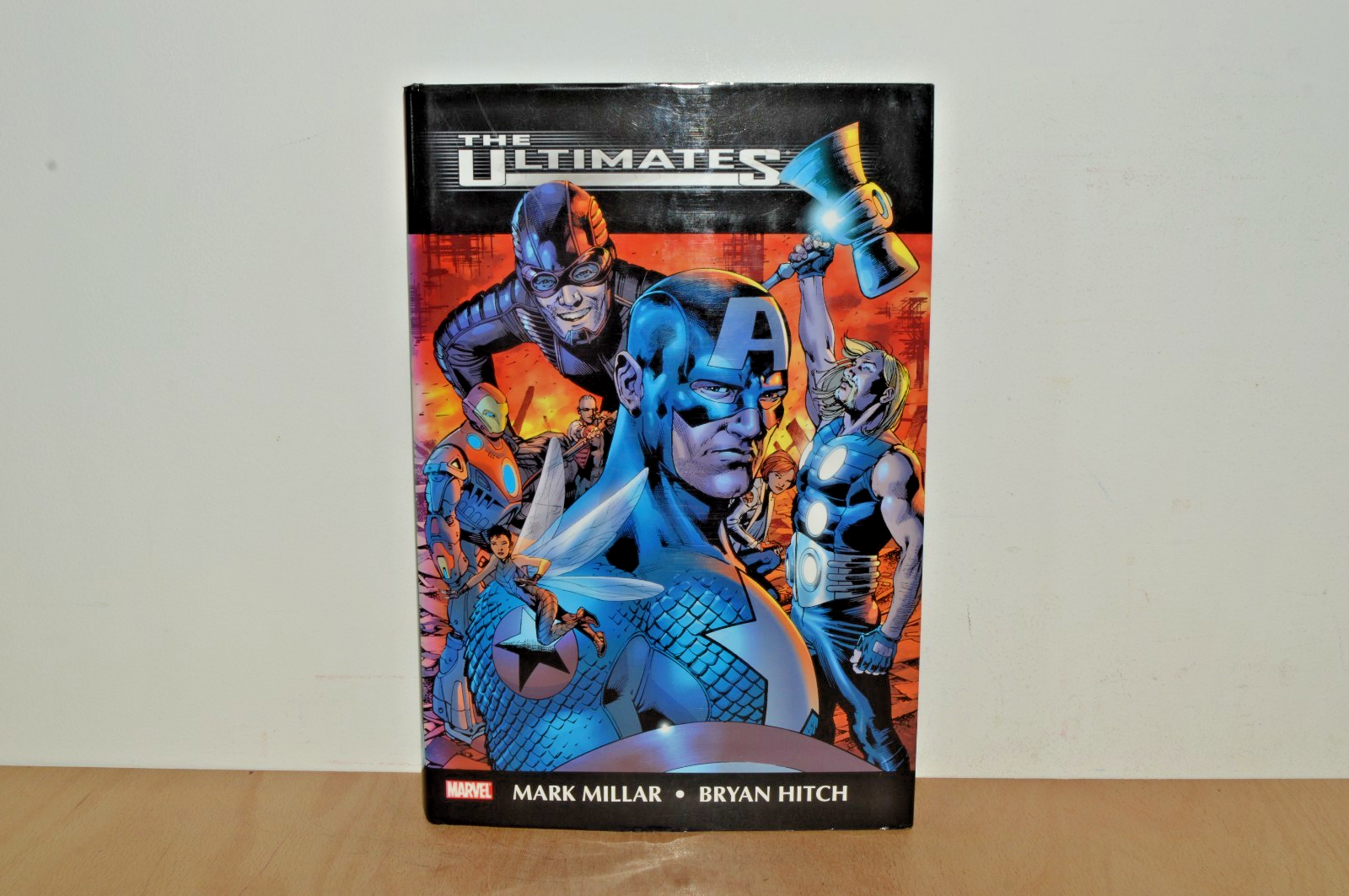Marvel: The Ultimates Omnibus - Mark Millar / Bryan Hitch (#E1) 1st Ptg