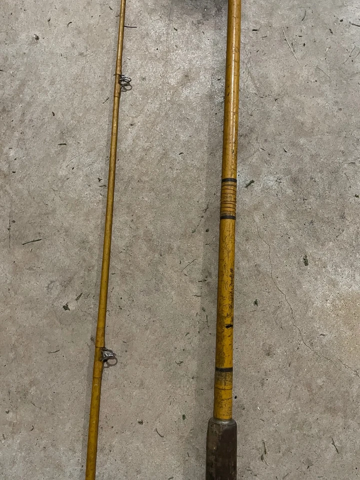 De colección Eagle Claw Wright & McGill Powerlight MPLS 8 1/2 pies 2 piezas varilla giratoria Foto 3 de 4