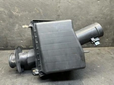 2005-2019 Nissan Frontier Air Cleaner Air Box Assembly 6 Cylinder 4.0L OEM
