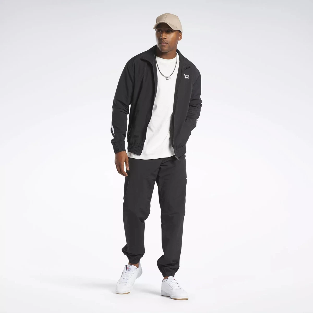 Reebok classic hotsell vector jacket
