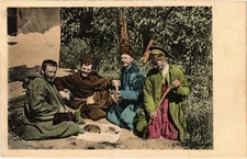 PC RUSSIA RUSSIAN PEASANTS HAVING LUNCH AND VODKA (a47147)