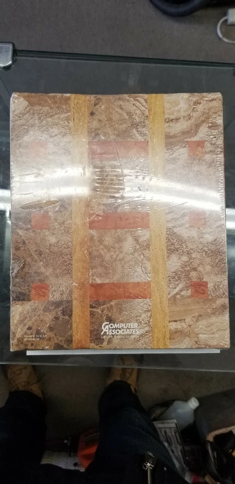 Unicentered ARCserveIT Complete Storage Management For Windows NT SQL7.0 - Image 2 of 4