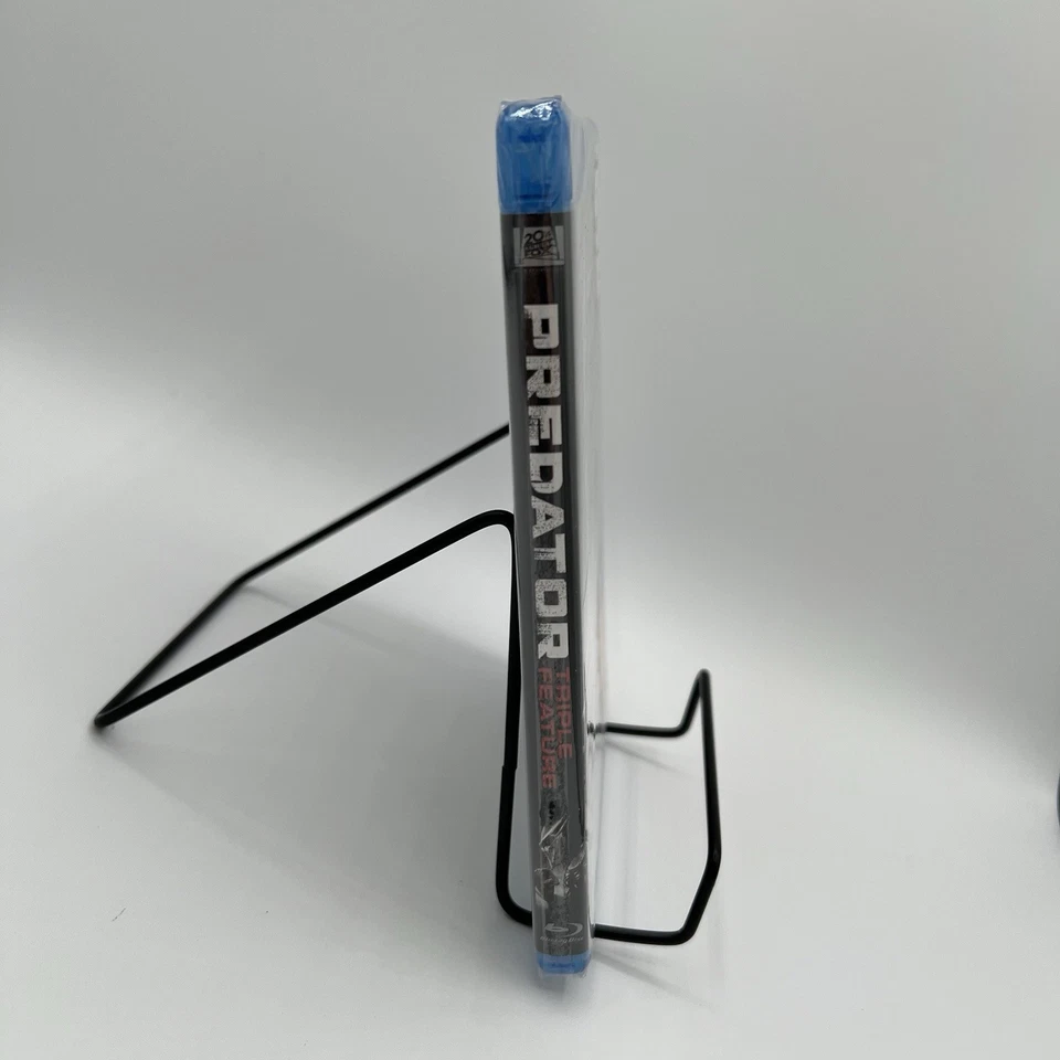 PREDATOR Triple Feature Blu-ray 3 disc set Predator 2 Predators New Sealed - Image 3 of 4