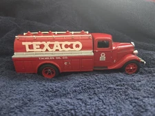 2005 Ertl Texaco 1939 Stuedebaker Tanker Bank Stock#21590P KG