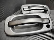 Conjunto de manija de puerta - Manija de palanquilla anodizada negra - Se adapta a camión Chevy GMC 99-06