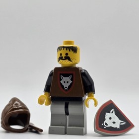 Lego Wolfpack Minifigure cas252 Castle Black Knights 6086 6075 HTF Shield Spear
