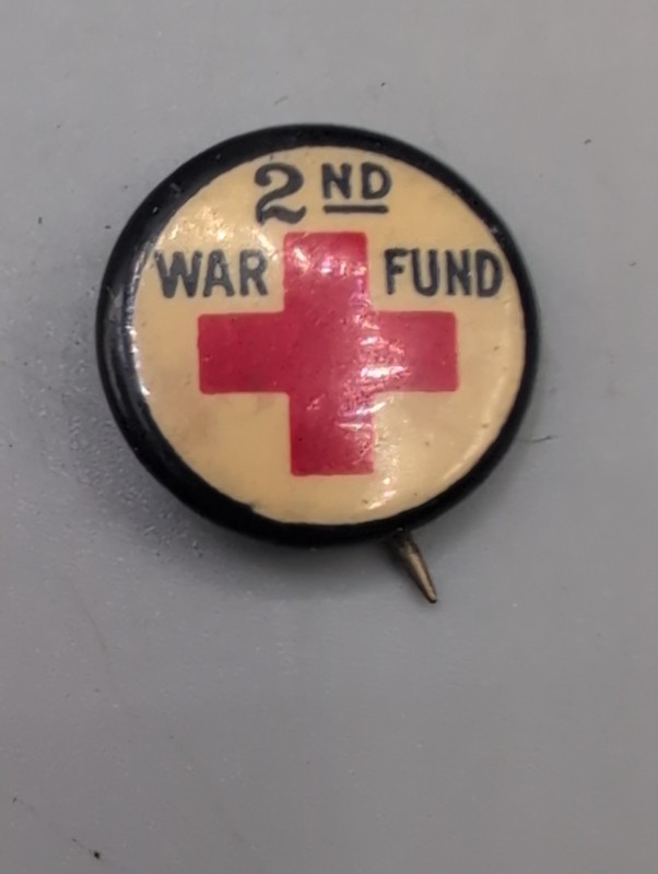 WWI US American Red Cross Second War Fund button 1918.