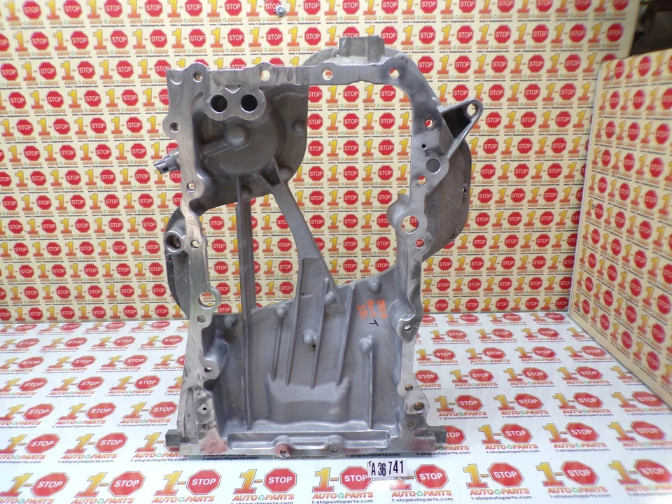 Toyota RAV4 2006-2012 cárter de aceite superior 12101-0P040 OEM Foto 3 de 4