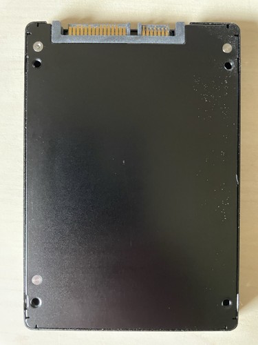 Micron 1100 Solid State Drive 1 TB 2.5” SATA SSD tested working with 100% health - Afbeelding 2 van 6